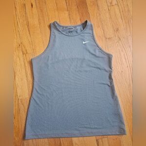 Nike Grey Fitted Tank Top Size Youth XL